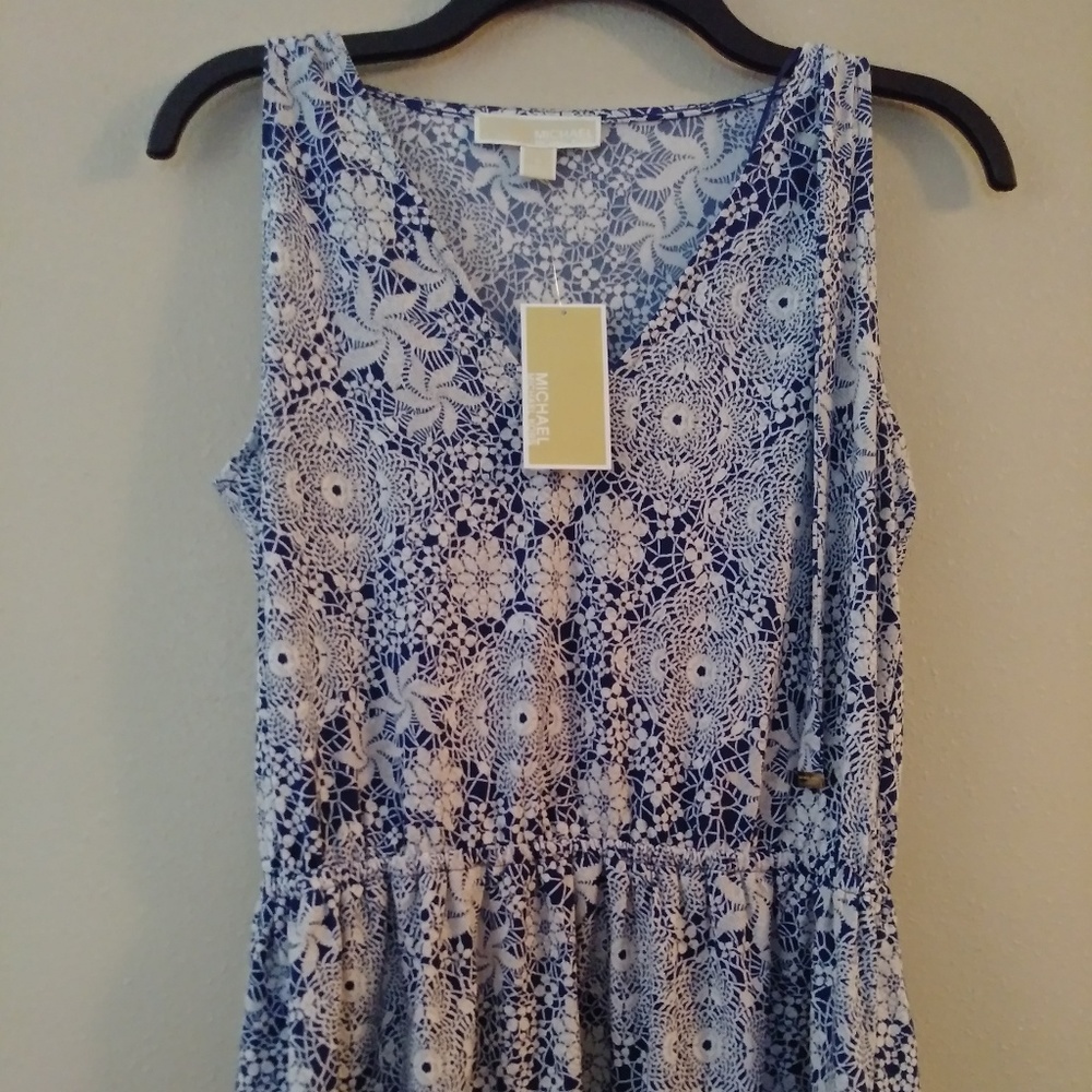 NWT Michael Kors printed blouse!!